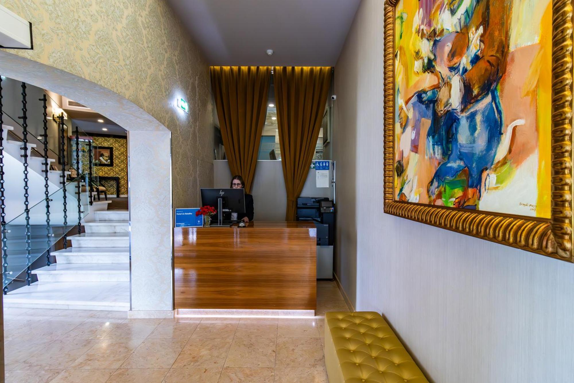 Hotel Lis Batalha Bagian luar foto