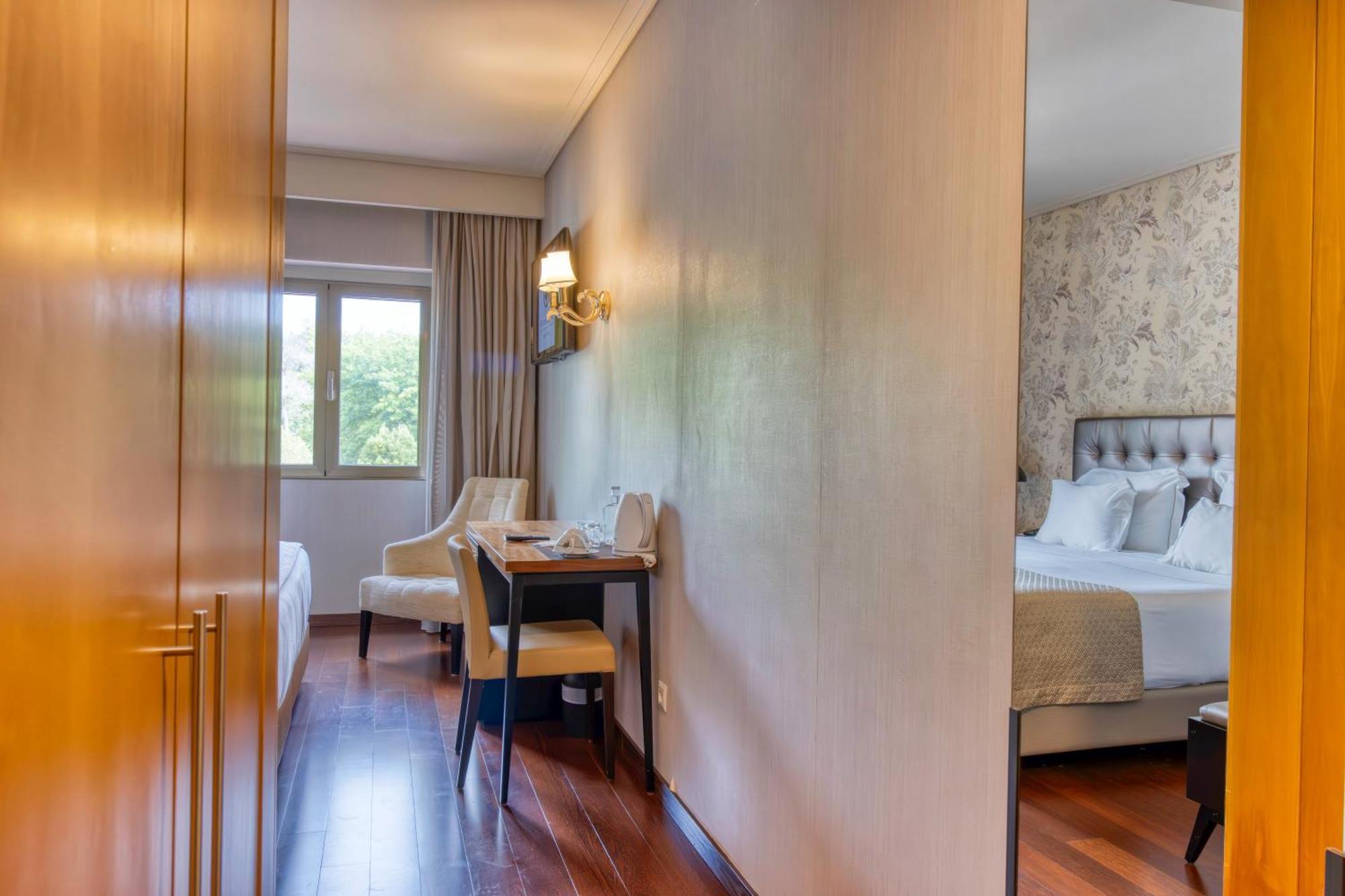 Hotel Lis Batalha Bagian luar foto